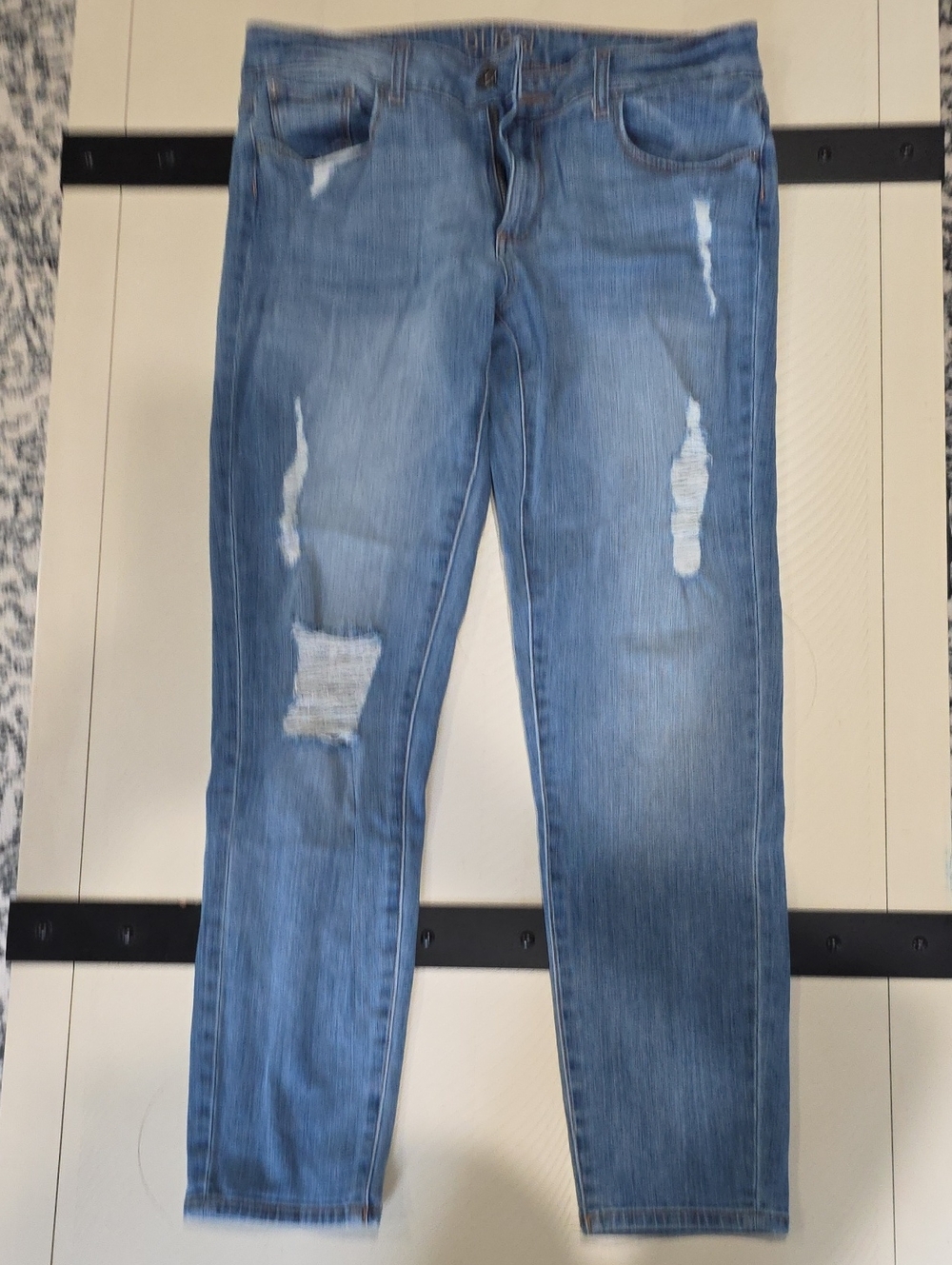 DL1961 Azalea Blue Distressed Women's Jeans 29